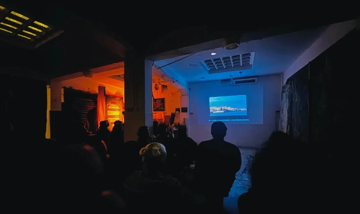 Audience watching runaway at Turning Points, Heden Graça, Lisbon